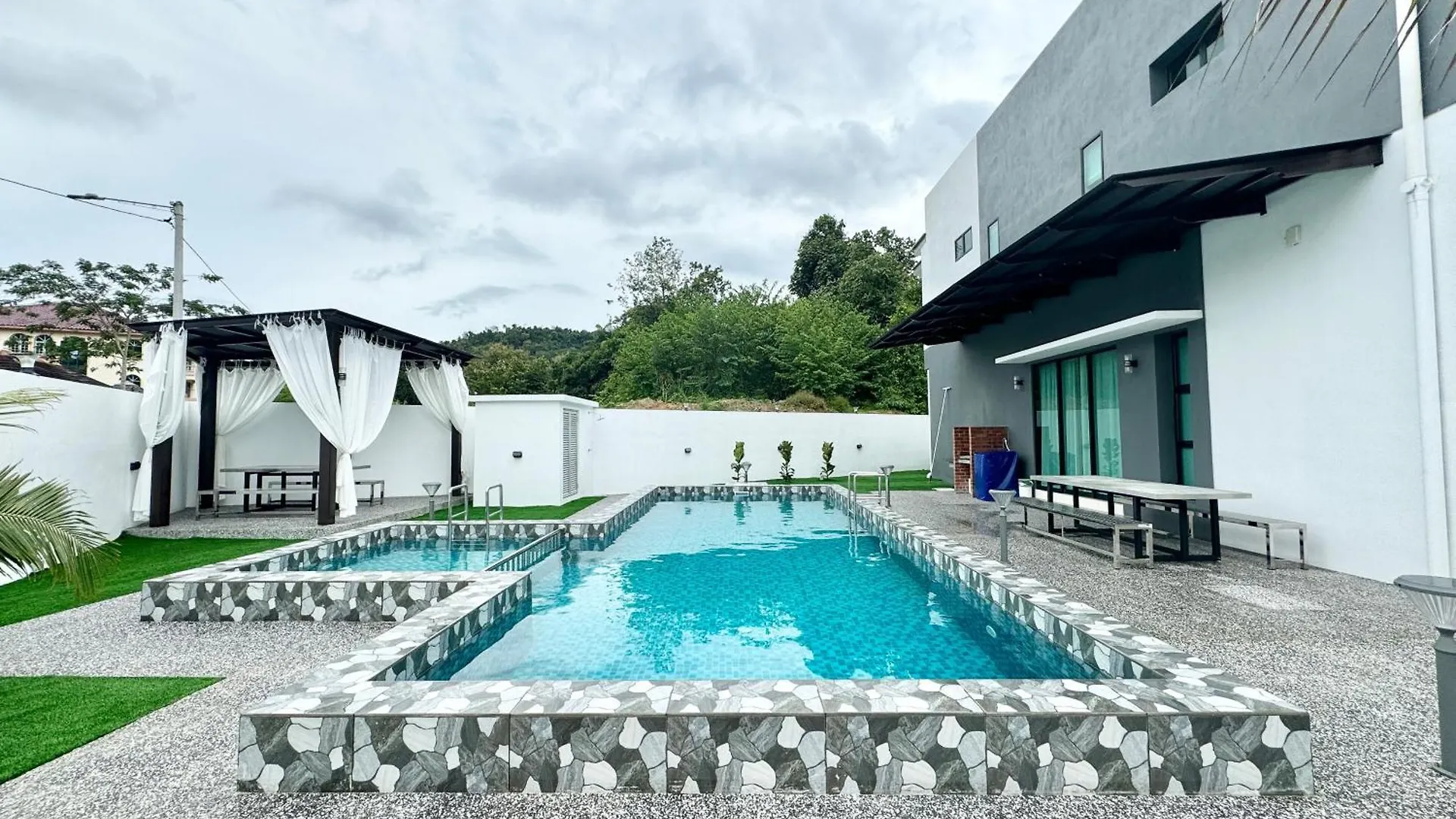 Luxury Holiday Home With Private Pool Langkawi By Zervin 0*,  Malaysia